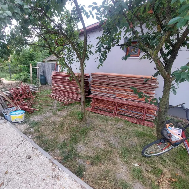 140m2 Homlokzati állvány
